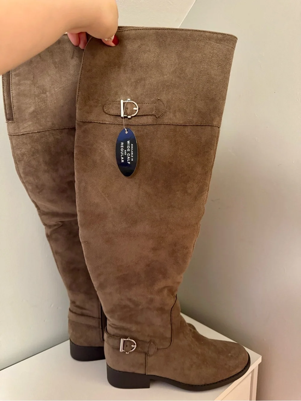 NIB American Rag Aadarra Truffle Taupe Over-The-Knee Wide Calf Boots Size 7M